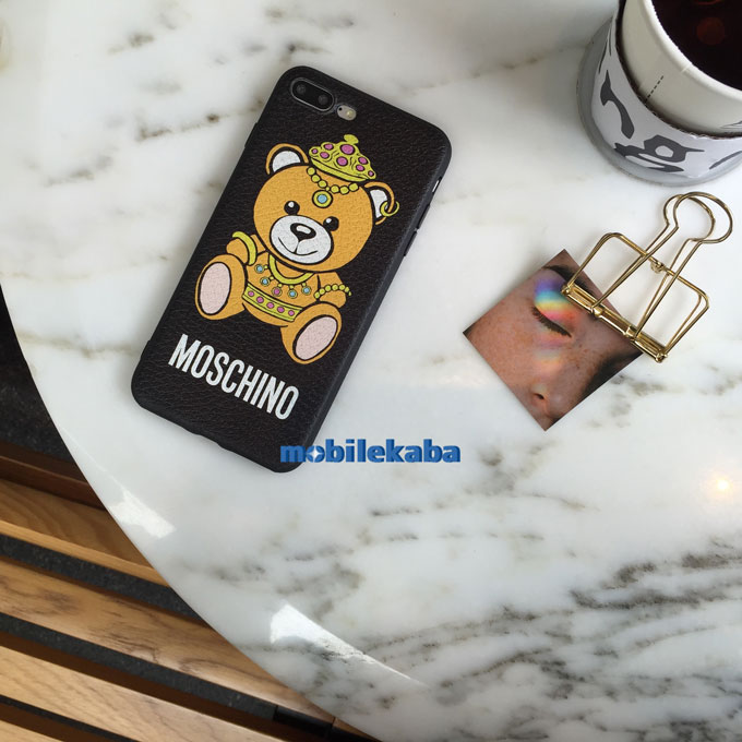 
モスキーノ 熊 iPhone8 ケース
