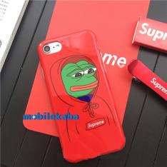 かわいそう 悲しい赤衣服蛙 カエル シュプリーム supreme オリジナル カッコイイ iPhoneX iPhone8 iPhone7 ケース 全方位カバーされている 保護力抜群 良い柔軟性ソフトケース iPhone8plus対応