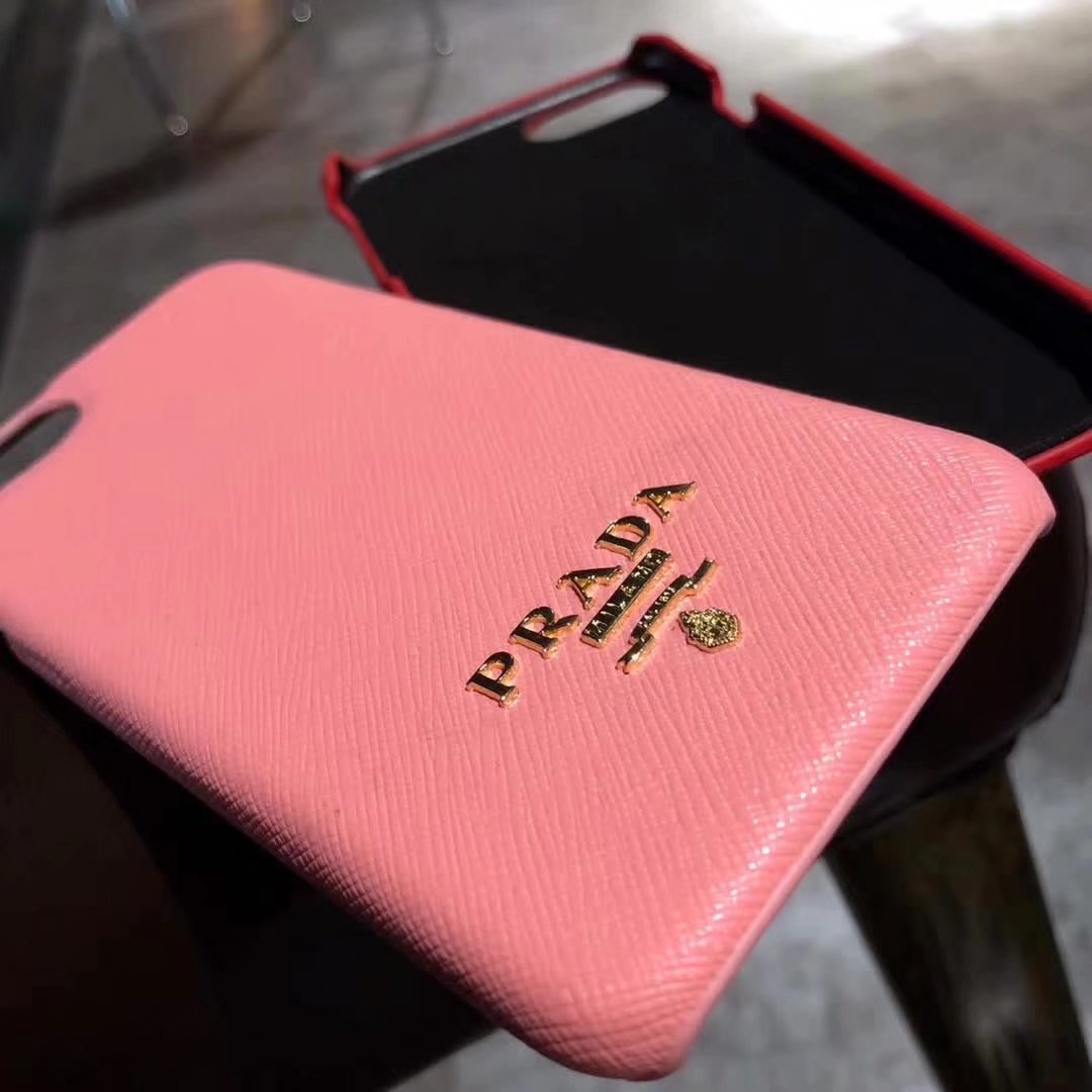 
プラダ Pradaシンプル風iPhone8Plus/8ケース薔薇色ハードケース高級アイフォン7plus/7/6s携帯カバー

